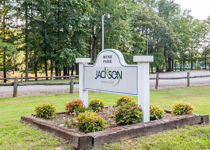 Days Inn By Wyndham Jackson